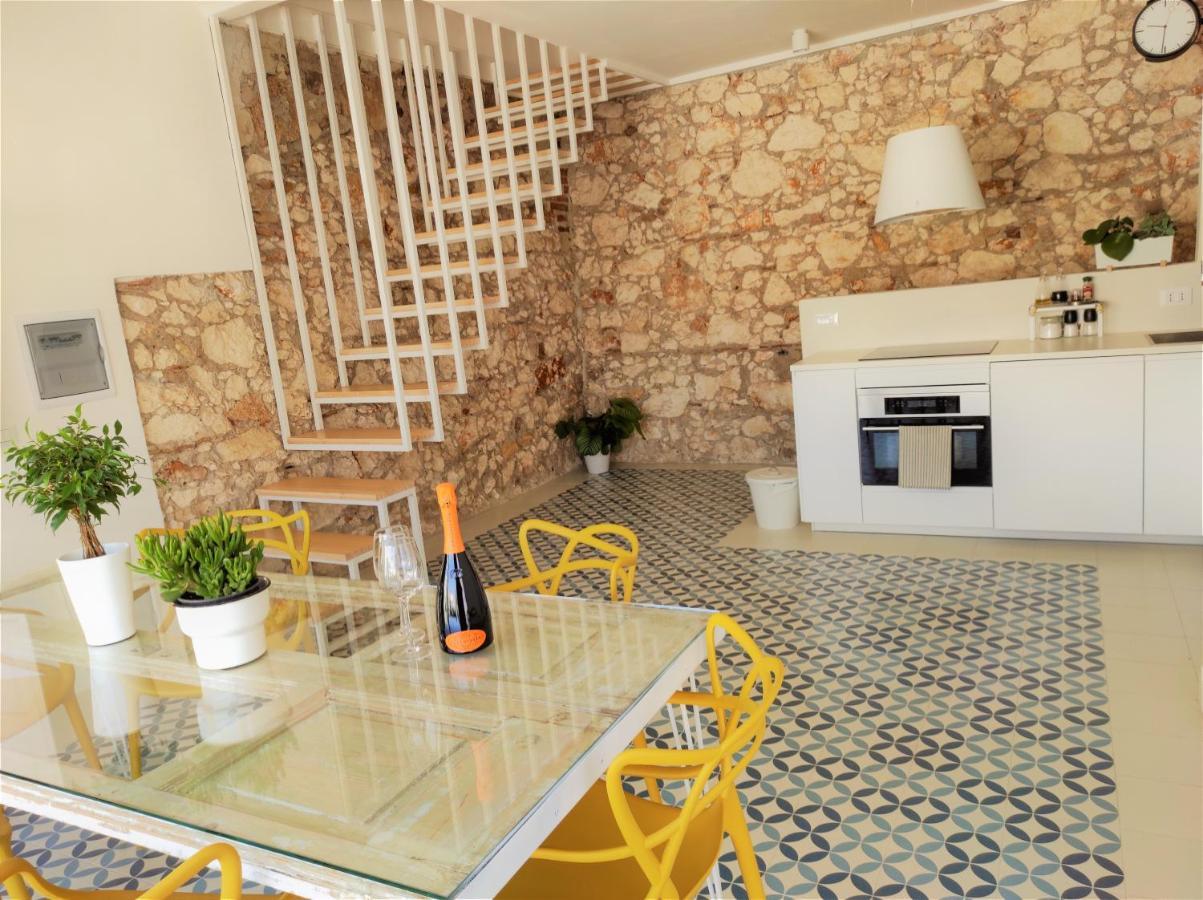 Suite Bagnara- Ortigia Holidays Syrakusa Exteriör bild